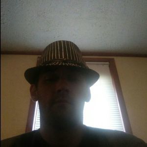 Meet your Posher, Adam